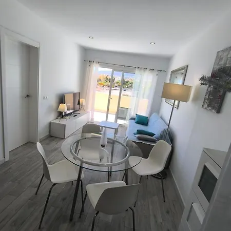 Playa Fanabe 2- Bedroom Appartement Costa Adeje (Tenerife)