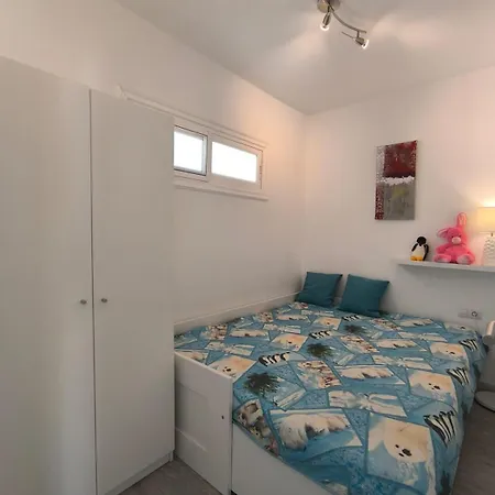 Playa Fanabe 2- Bedroom Appartement