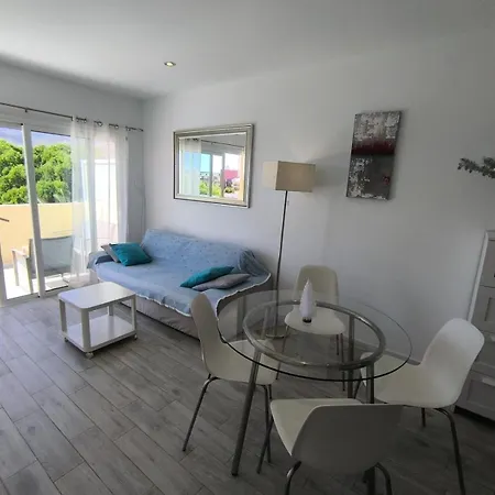 Playa Fanabe 2- Bedroom Appartement Costa Adeje (Tenerife)